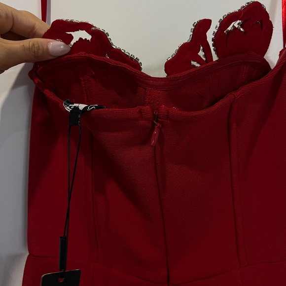 Red Floral Formal Gown❤️ - Picture 9 of 9